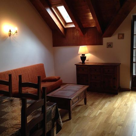 Apartaments Pirinenc Esterri D'Aneu Εξωτερικό φωτογραφία