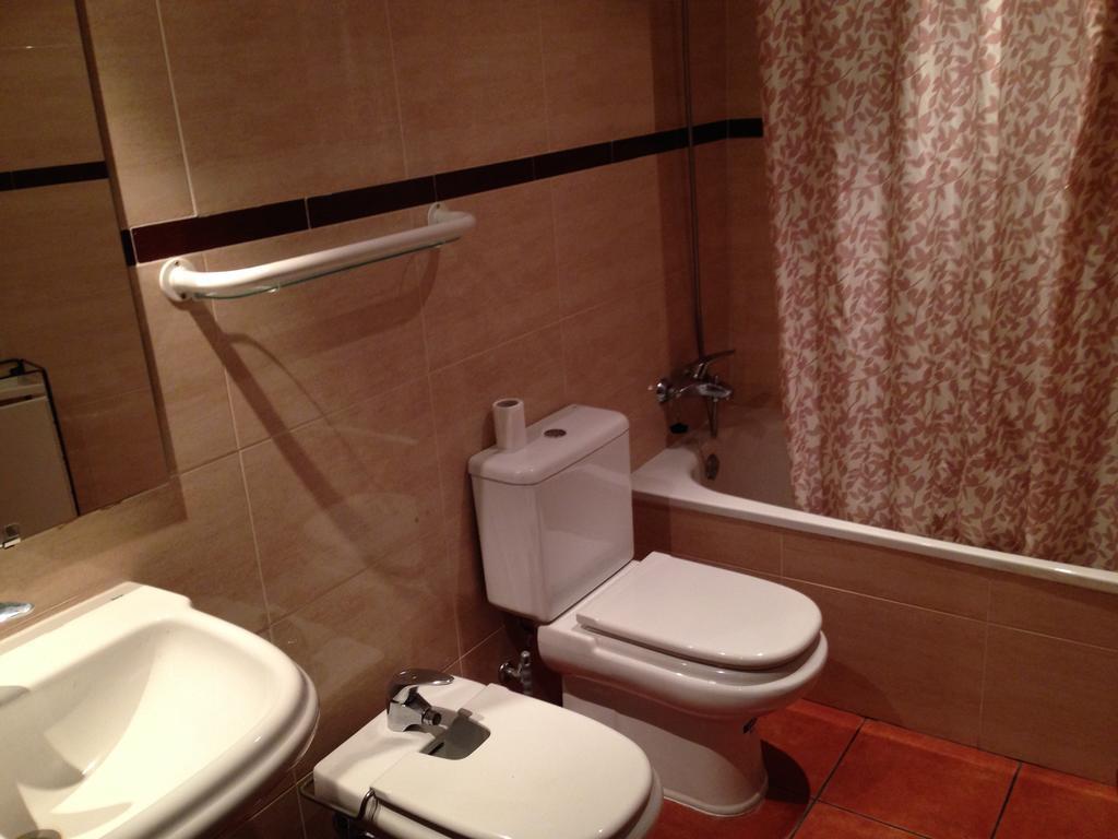 Apartaments Pirinenc Esterri D'Aneu Δωμάτιο φωτογραφία